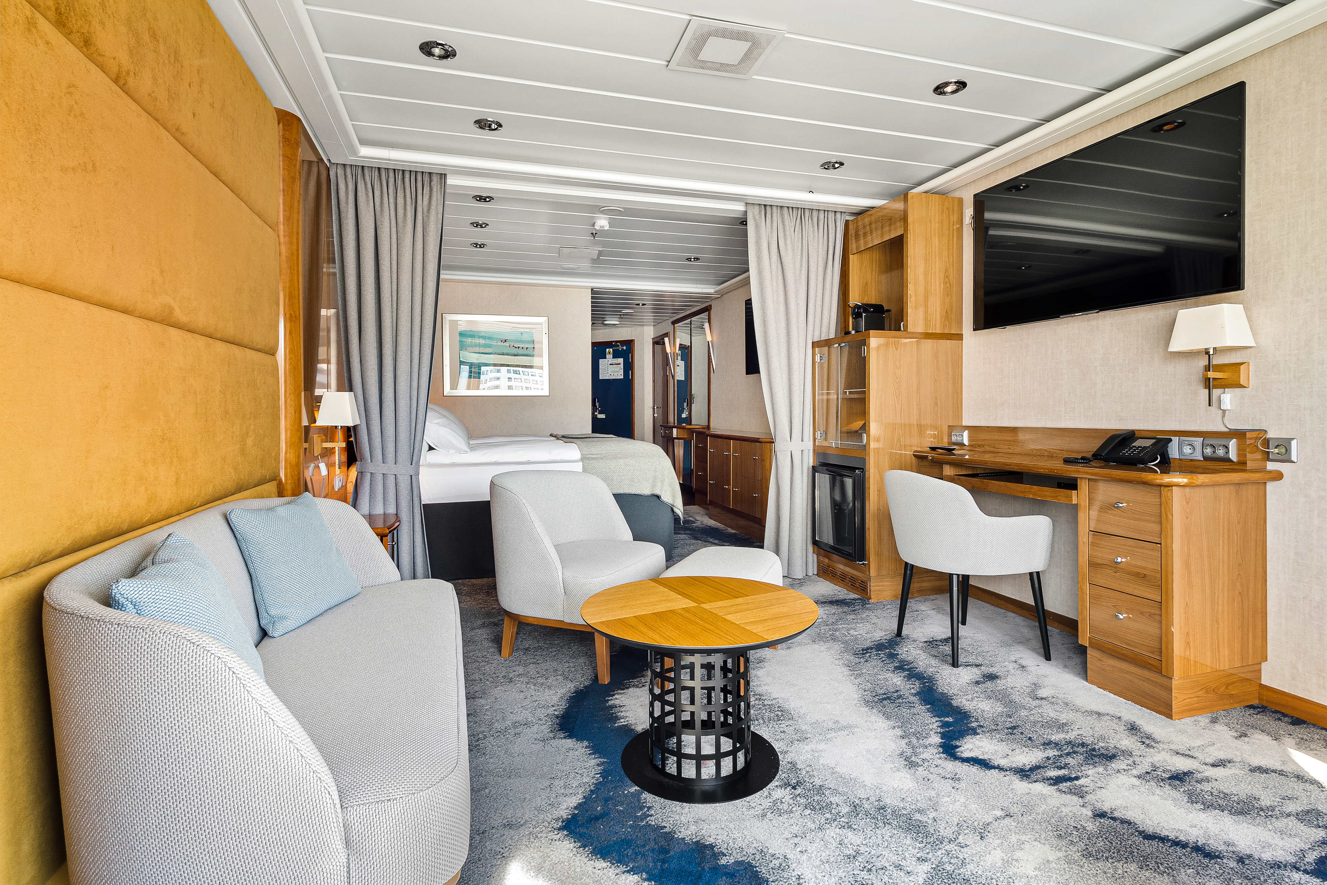 Expedition Suite | Grand suite on upper deck